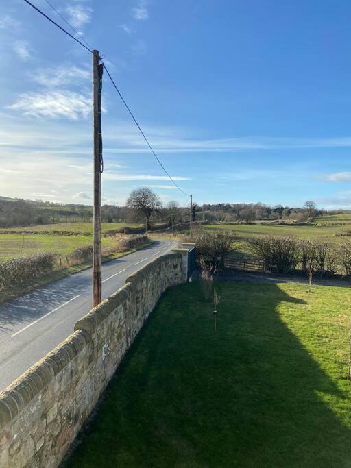 Peaceful Shepherd'S Hut In Beautiful Countryside. Linlithgow Exterior foto